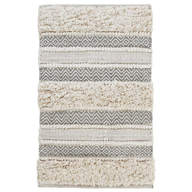 Woven Stripe Bath Rug – Non-Slip, Plush & Machine Washable