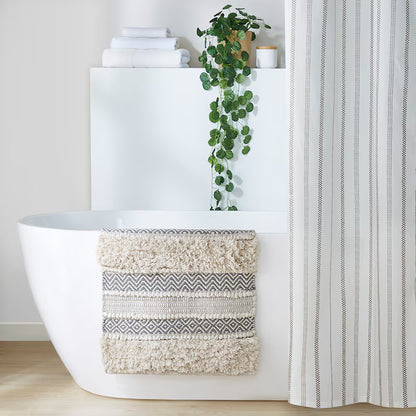 Woven Stripe Bath Rug – Non-Slip, Plush & Machine Washable
